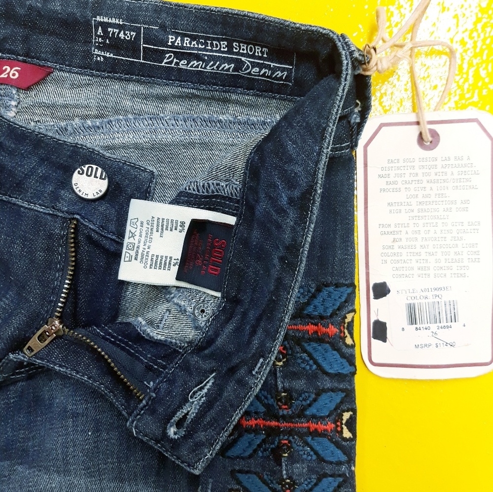 DESIGN LAB Embroidered Shorts NWT - Picture 2 of 16